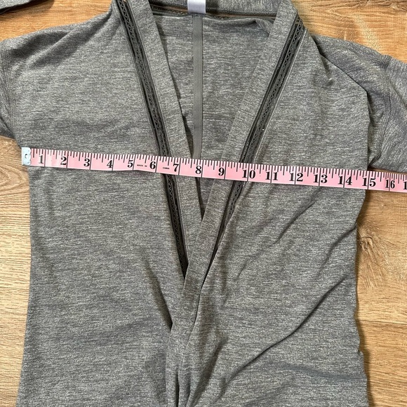 Ivivva For Lululemon Grey Knotted Front Long Sleeve Cardigan Size 12 - Picture 5 of 6